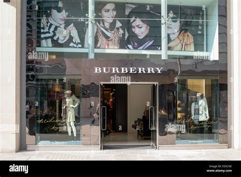 burberry manchester opening times|burberry new cathedral manchester.